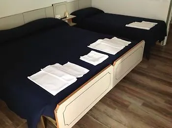 Hotel Carmen Riccione 2*,  Italia