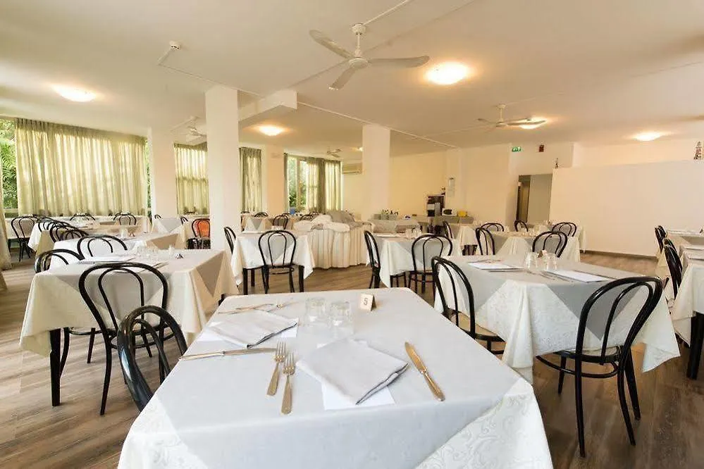 Hotel Carmen Riccione