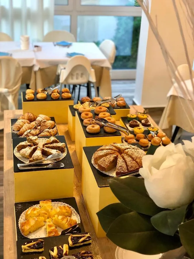 Hotel Carmen Riccione
